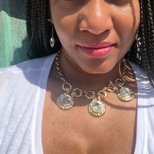 Meet your Posher, Cawana